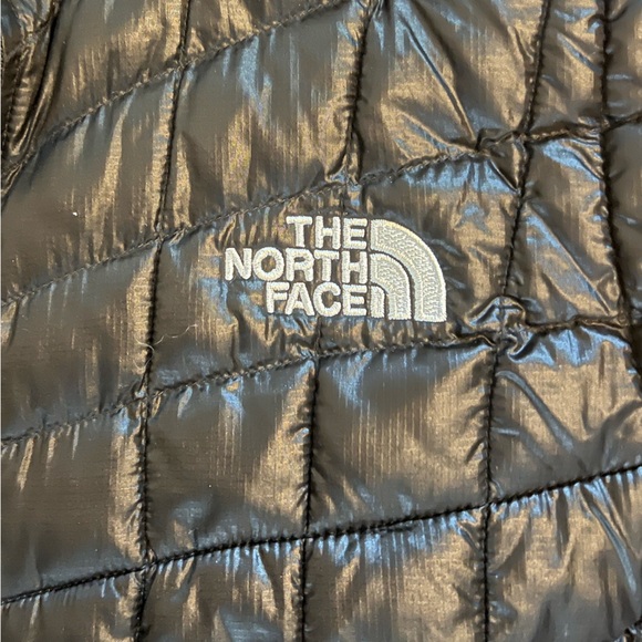 The North Face Vest - Picture 7 of 9